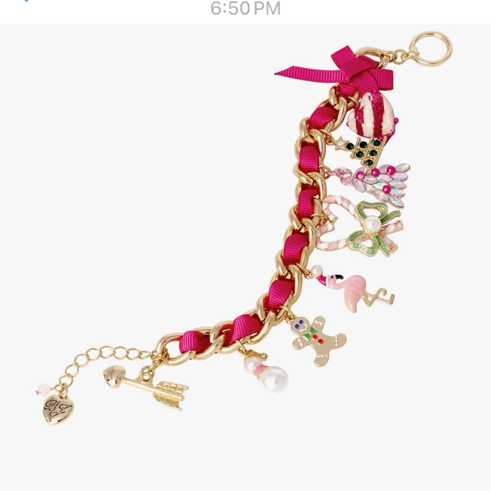 Festive Xmas Gold and Red Charm Bracelet - Picture 3 of 11